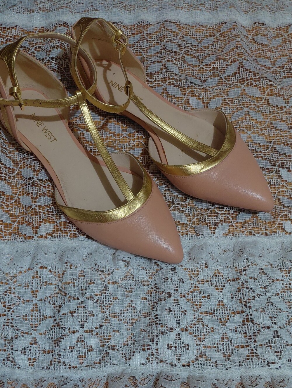 Nine West Blush Pink & Gold Pointed T-Strap Flats